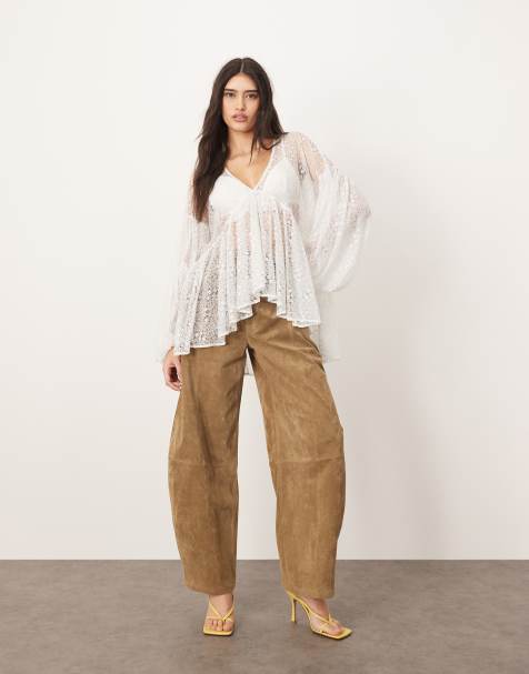 ARRANGE - Doorschijnende, delicate kanten blouse met volumineuze mouwen in lichtblauw - view 1