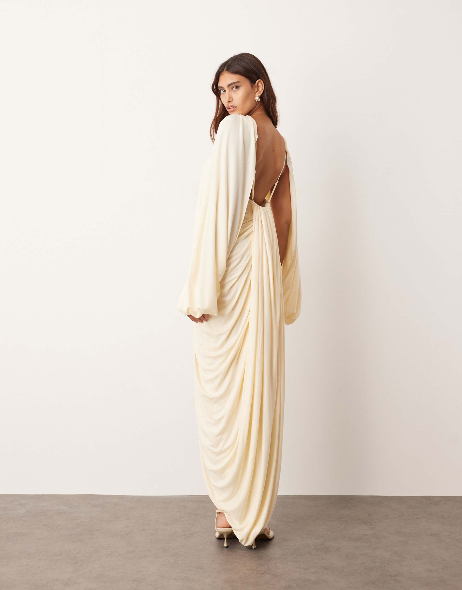 arrange drape midi dress with balloon sleeves and hardware detail in buttermilk