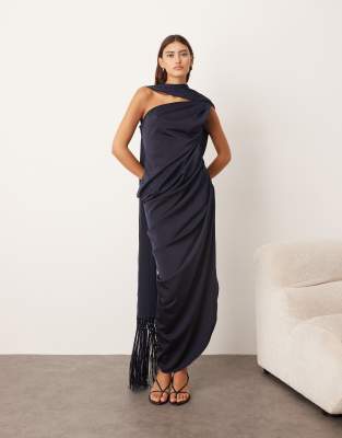 ARRANGE - Drapiertes Maxikleid in Marineblau mit Schalausschnitt, tiefem Rückenausschnitt und Schleppe