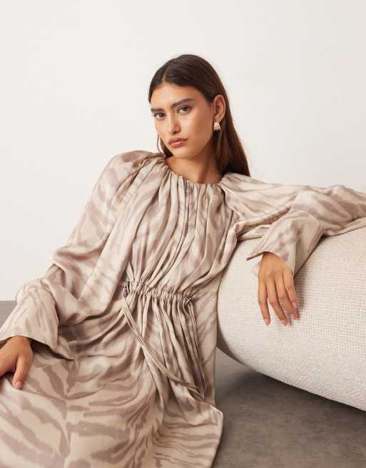ARRANGE drawstring detail volume trapeze maxi dress in tiger print, 3 of 4