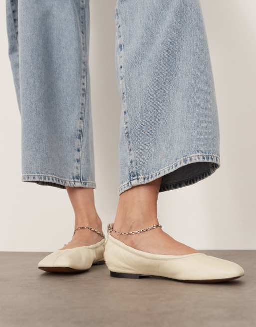 ARRANGE - Edie - Ballerines en cuir de qualité supérieure avec chaîne - Blanc cassé, 2 de 4