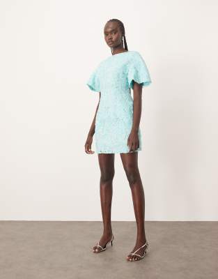 Arrange Embroidered Floral Dome T-shirt Sleeve Mini Dress In Blue