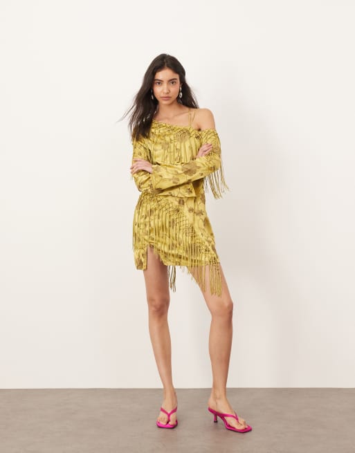 【2】Acka off shoulder fringe dress ARRANGE embroidered fringe detail off shoulder tie back mini