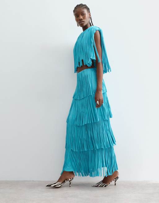 ARRANGE falda maxi entallada con flecos y capas, parte de un conjunto, en azul, 5 de 5