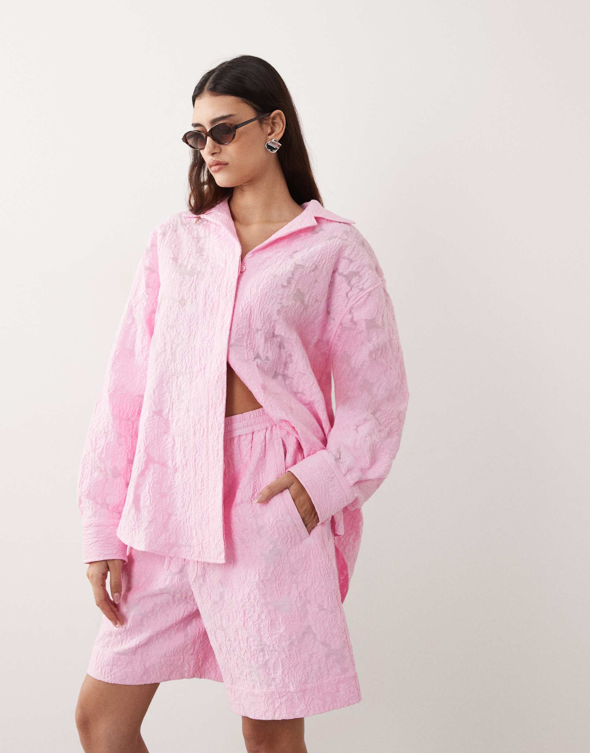 arrange floral jacquard shorts in pink - part of a set