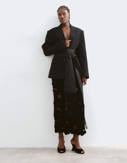 ARRANGE fluwelen bloemenprint opengewerkte midi-rok co-ord in zwart, 5 van 5