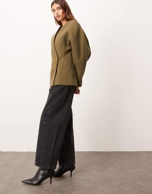 Arrange Franklyn Seam Detail Barrel Jean In Brown