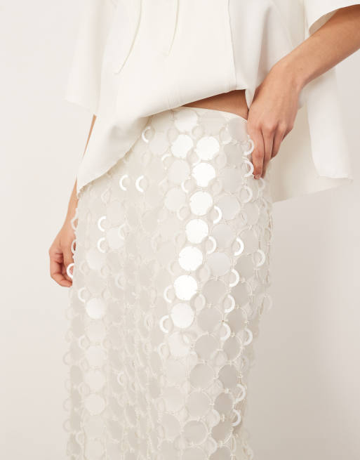 ARRANGE - Futurist - Gonna midi bianca decorata con frange e paillettes sul fondo, 5 di 5