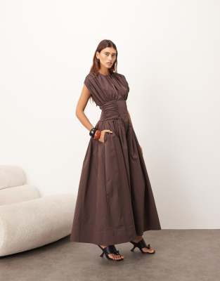 Arrange Gathered Cinched Full Skirt Maxi Dress In Brown