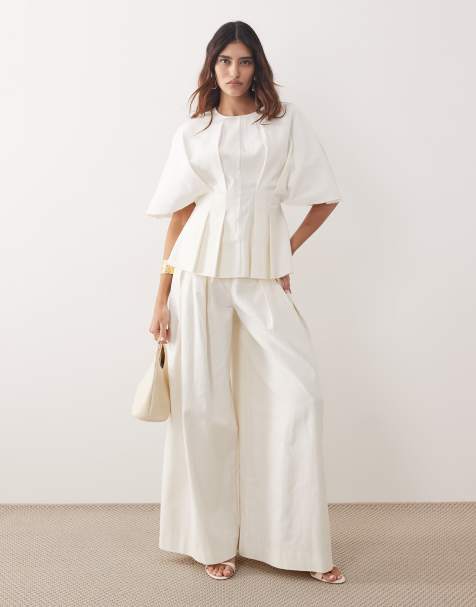 ARRANGE - Geplooide broek in wit, deel van co-ord set - view 1