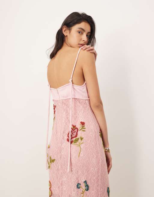 ARRANGE – Gerade geschnittenes Maxikleid in Rosa mit kontrastierendem Oberteil und Pflanzenmotiven, 2 von 4
