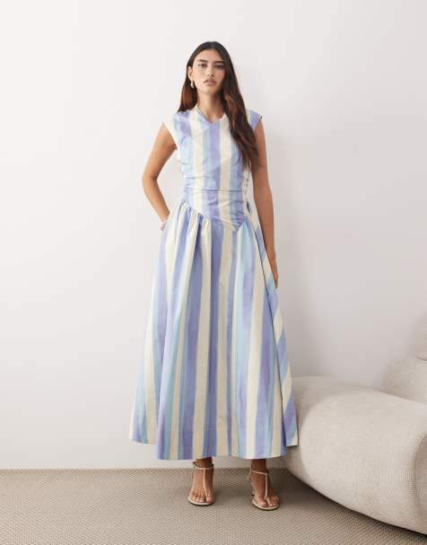 ARRANGE - Gestreepte maxi jurk met overslag en verlaagde taille in blauw - view 1