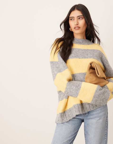 ARRANGE – Gestreifter Oversize-Strickpullover in Buttermilchgelb und Grau mit Rundhalsausschnitt - view 1