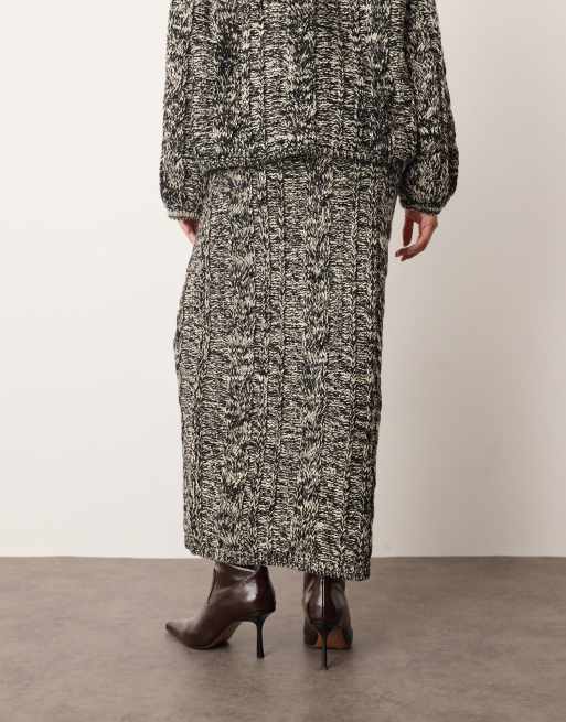 ARRANGE - Gonna midi a colonna monocromatica in maglia lavorata a trecce, 5 di 5