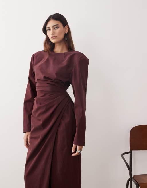 ARRANGE high neck shoulder pad pleated waist maxi dress in berry, 2 of 4