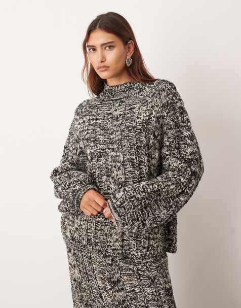 ARRANGE – Hochgeschlossener Strickpullover in Schwarz-Weiß mit Zopfmuster und voluminösen Ärmeln, Kombiteil - view 1