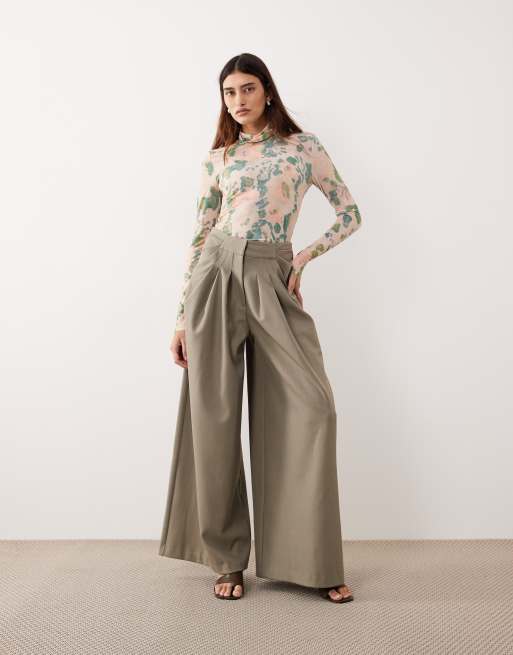 ARRANGE - Hoogsluitende top van premium mesh met abstracte bloemenprint en lange mouwen in roze, 2 van 4