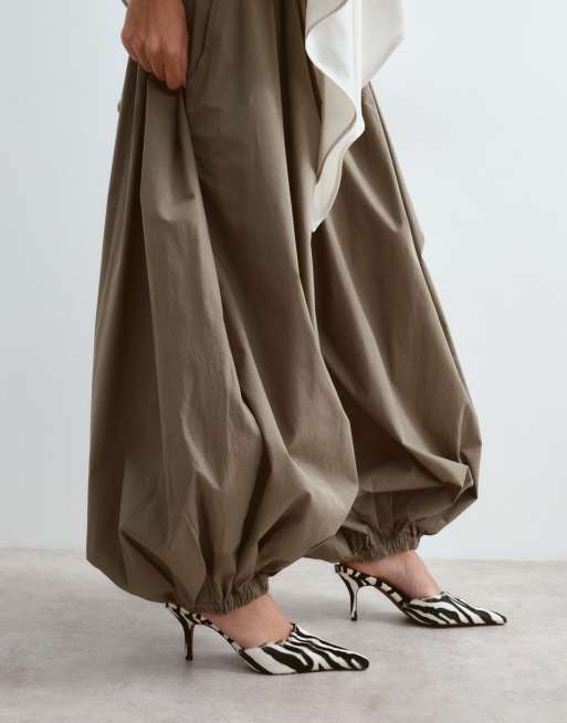ARRANGE Hose mit Taillennaht und Ballonbein in Khaki, 4 von 5