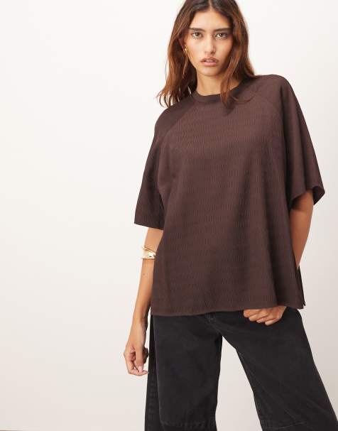 ARRANGE hybrid textured raglan tee in chocolate - view 1