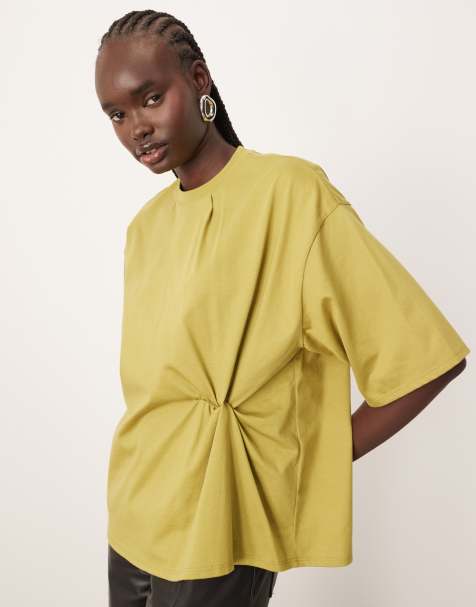 ARRANGE - Jersey T-shirt met knoopdetail in olijfgroen - view 1