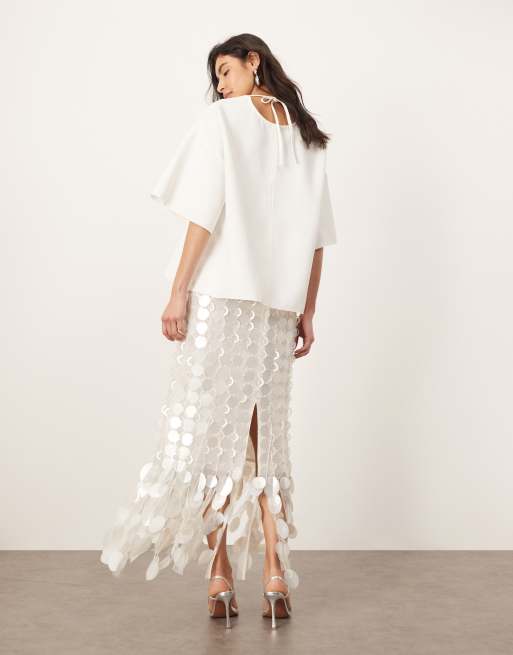ARRANGE - Jupe mi-longue style futuriste à sequins et ourlet à franges - Blanc, 2 de 5