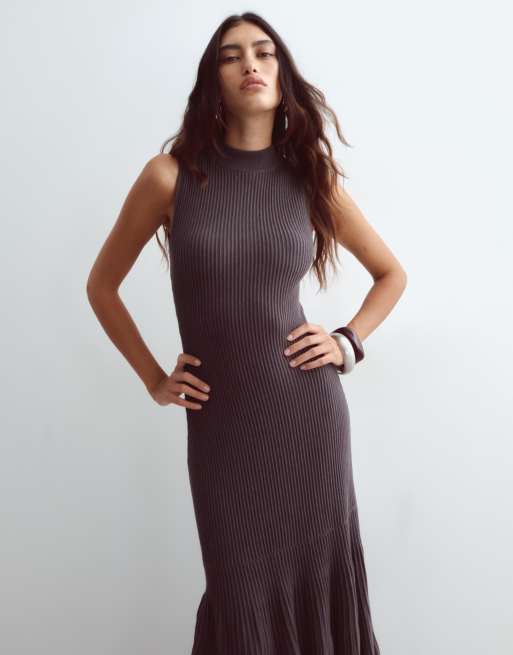 ARRANGE knitted sleeveless ribbed maxi dress in charcoal, 4 of 4