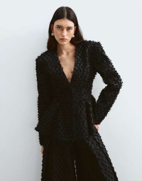 ARRANGE kraagloze blazer-co-ord met structuur, aangesnoerde taille en peplum in zwart - view 1