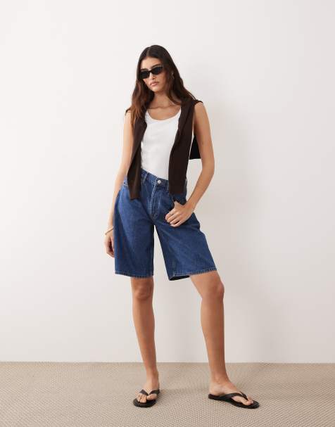ARRANGE – Lang geschnittene Loose-Fit-Bermudashorts in mittelblauer Waschung - view 1