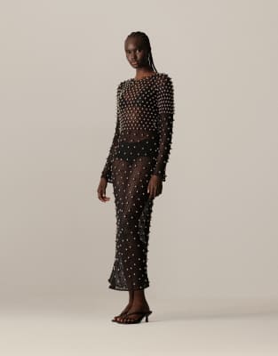 ARRANGE - Langärmliges Maxikleid aus Mesh in Schwarz mit Verzierung