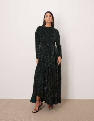 ARRANGE - Langärmliges Maxikleid in Waldgrün mit durchgehendem Pailettenbesatz