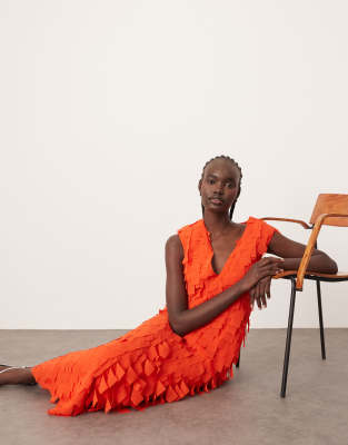 Arrange Laser Cut Plunge Neckline Shoulder Pad Maxi Dress With Pockets In Red