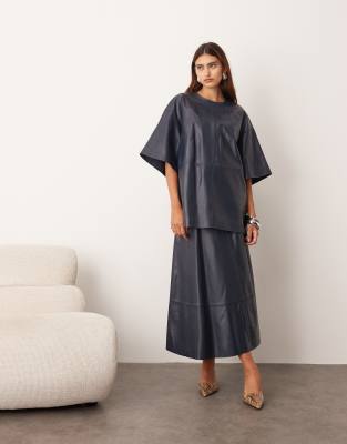 Arrange Leather Boxy T-shirt In Blue