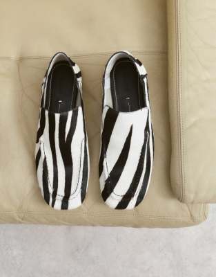 Arrange Leather Loafers In Multi
