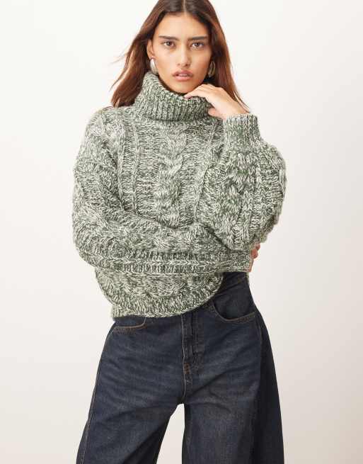 ARRANGE - Maglione accollato a trecce in filato ritorto color verde e crema