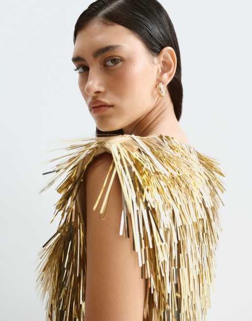 Arrange maxi jurk met all-over shard pailletten en gestructureerde schouders in goud, 4 van 5