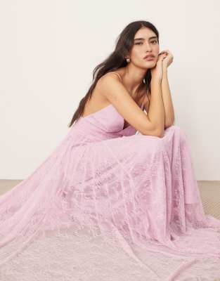 ARRANGE - Maxikleid aus Spitze in der Farbe Zuckerrosa mit gerafftem Bund