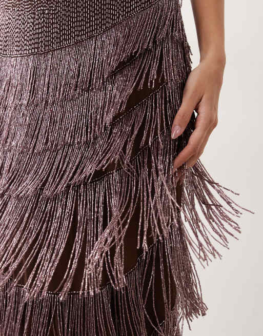 ARRANGE – Maxikleid in Schokobraun mit perlenbesetzten Fransen und tiefem Wasserfallausschnitt, 3 von 4