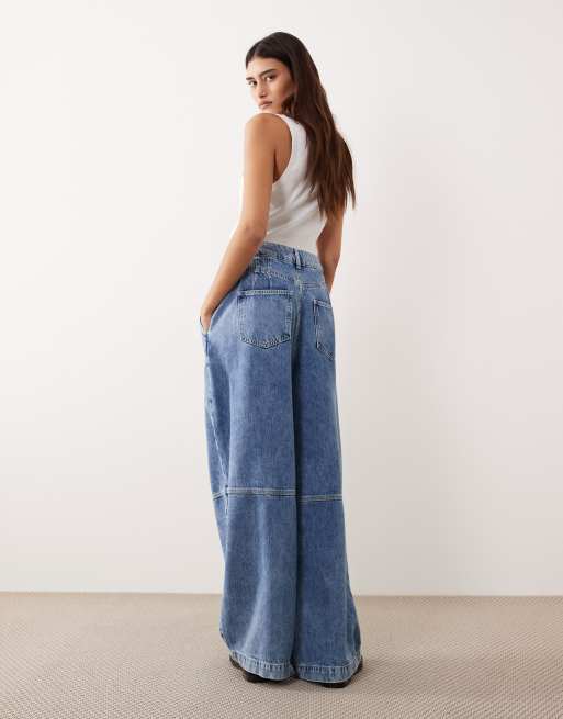 ARRANGE – Mellanblå, tvättade jeans med dekorativ söm och barrelben, del av set, 3 av 5