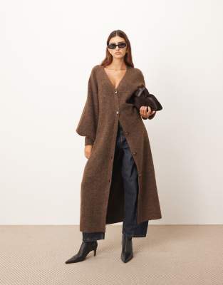 ARRANGE - Midi-Strickkleid in Schokobraun mit Ballonärmeln und durchgehender Knopfleiste-Brown