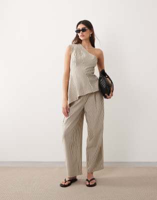 Arrange One Shoulder Structured Top With Asymmetric Hem In Multi