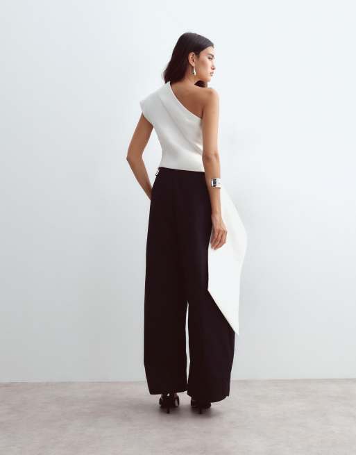 ARRANGE one shoulder-top med drapering i elfenbensfarve, 3 af 4