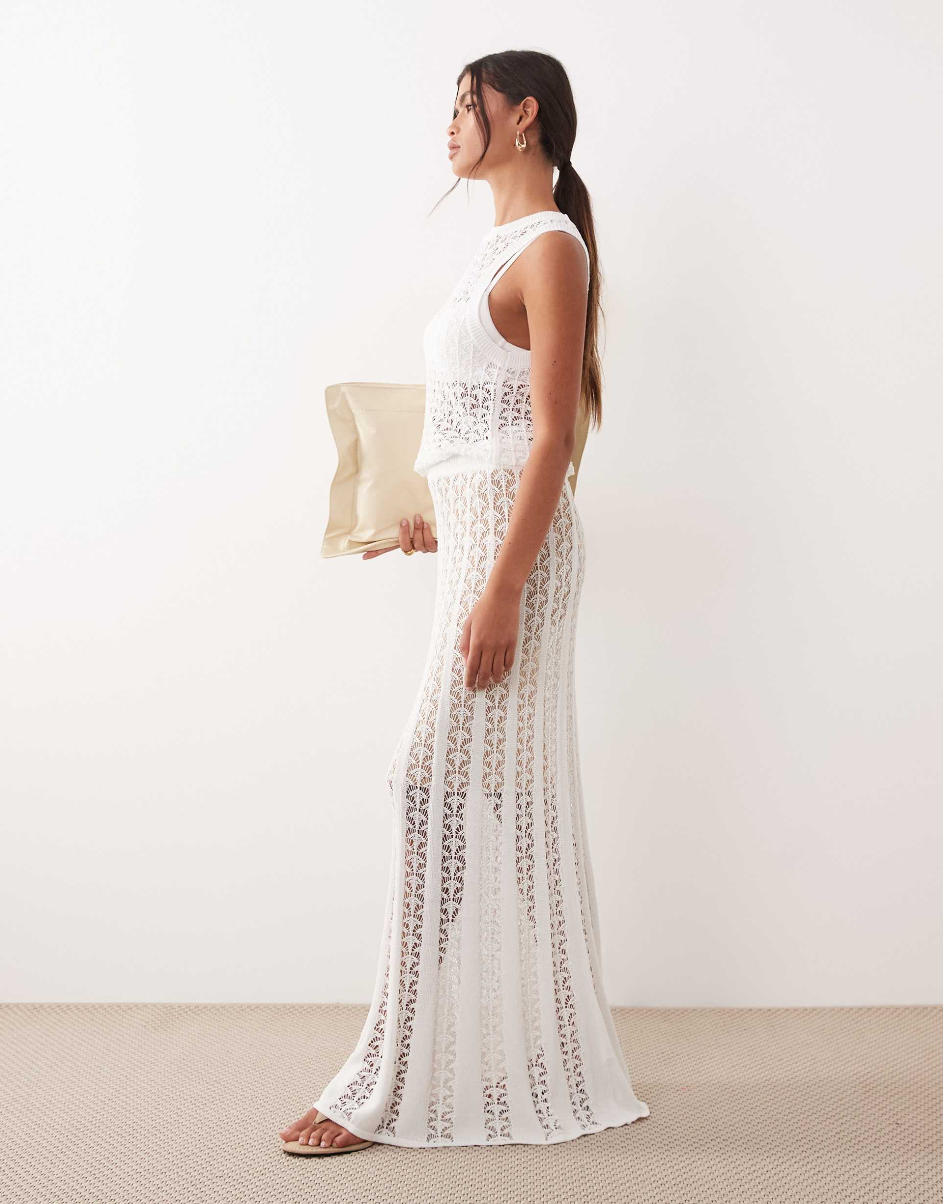 arrange open knit maxi skirt in white