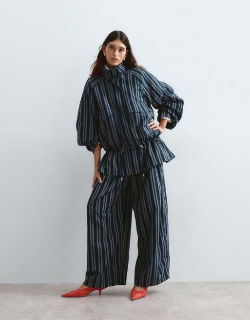 ARRANGE oversized jack met textuur als co-ord set in marineblauwe streep, 2 van 4