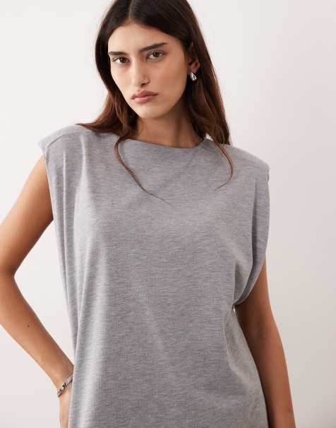 ARRANGE - Oversized mouwloos T-shirt met schoudervullingen en zijsplit in gemêleerd grijs - view 1