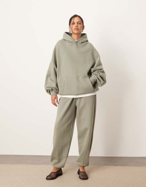 ARRANGE oversized premium heavyweight cuffed trackies in olive green - view 1