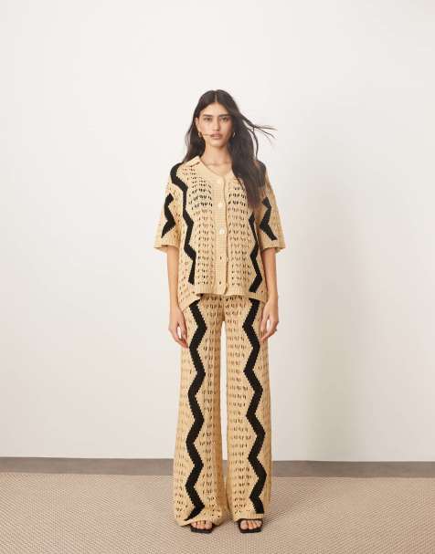 ARRANGE - Pantalon large d'ensemble en maille à motif zigzag - Camel - view 1
