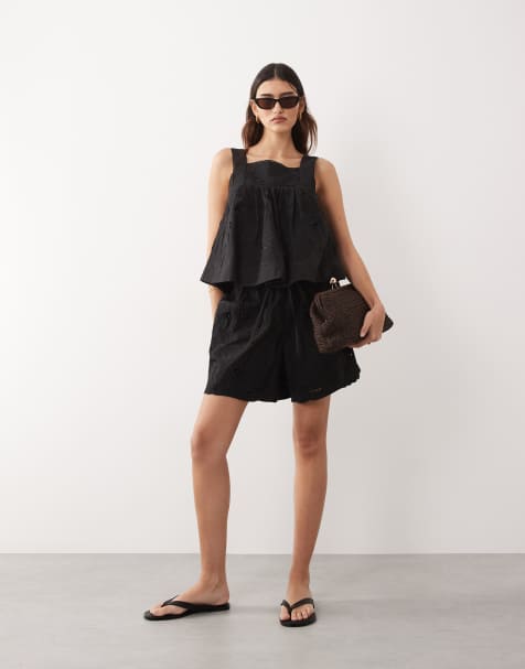ARRANGE - Pantaloncini in sangallo neri con ricami floreali in coordinato - view 1