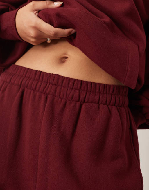ARRANGE - Premium - Bordeaux oversized joggingbukser med tætsiddende buksekanter i kraftigt stof, 4 af 5
