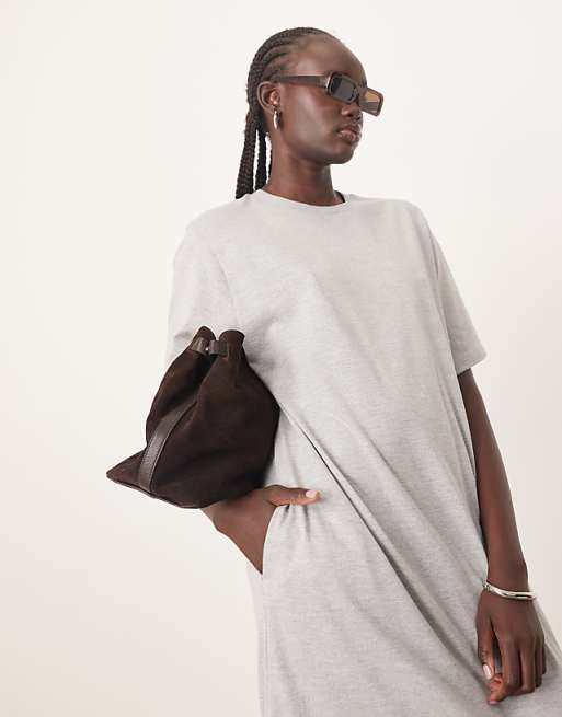 grey t shirt dress Cross Patch Detail Oversized T-Shirt In Acid Wash | EGO US panel sleeves introduce a subtle contrast Heather Grey T-Shirt Dress |