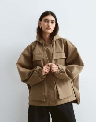 Arrange Premium Oversized Cargo Jacket In Green